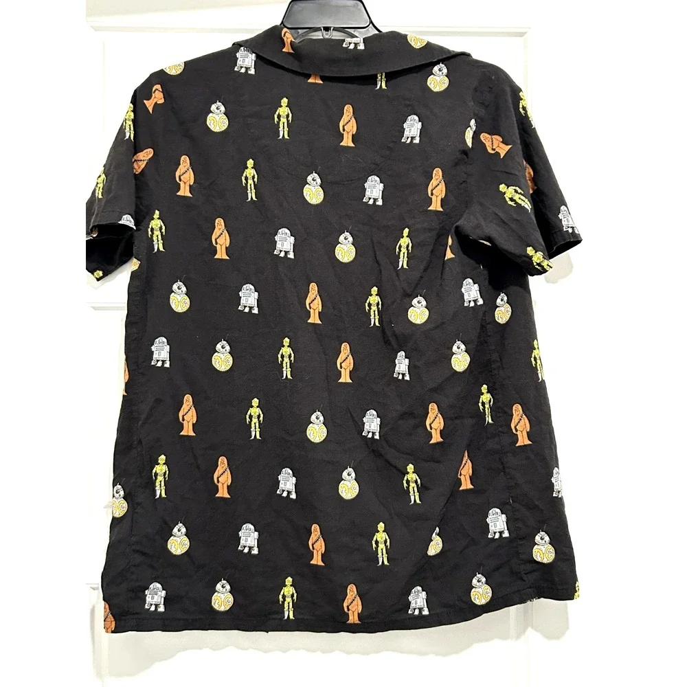 Men's Short Sleeve Button Down Star Wars Black Shirt‎ Disney Store Size MEDIUM